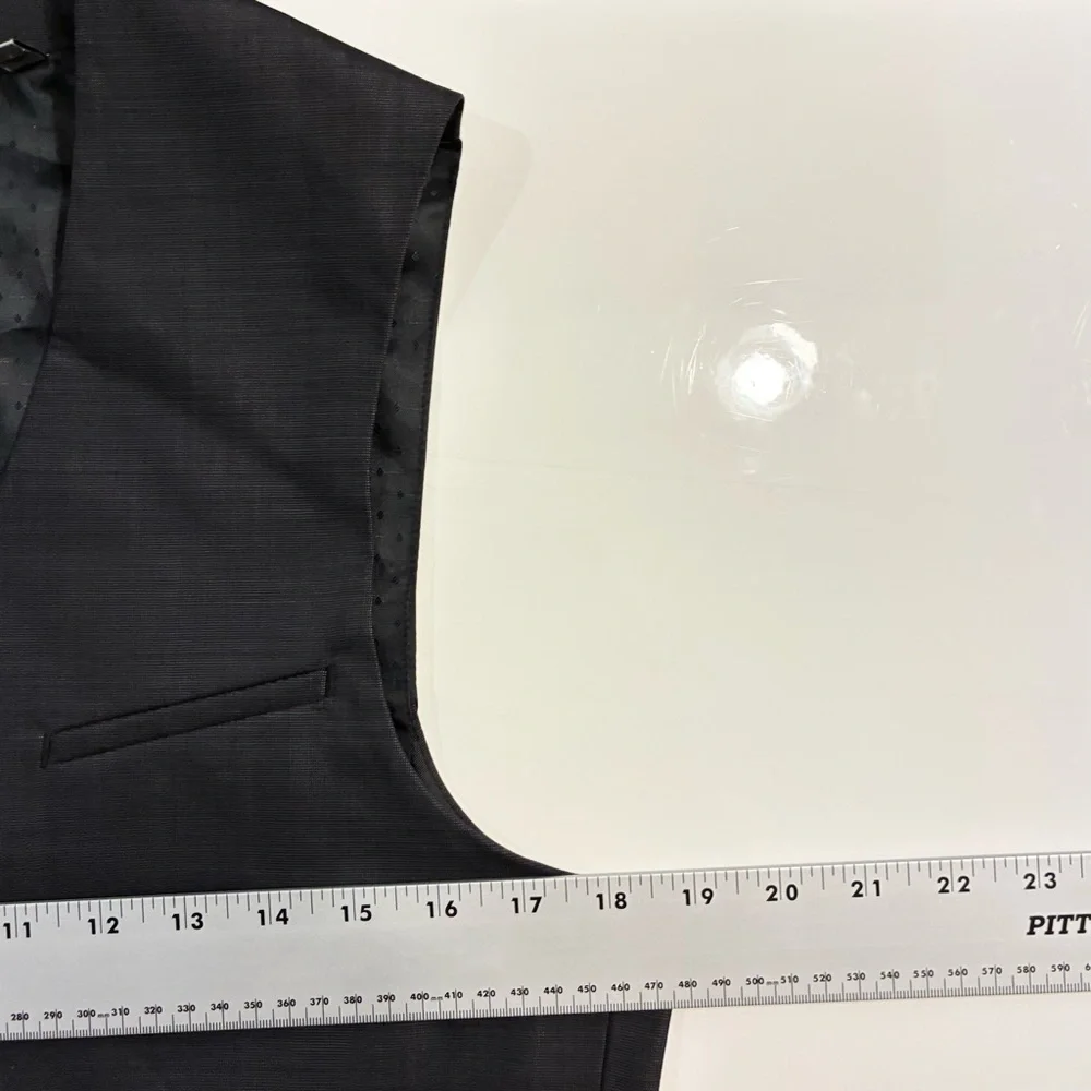 Nwot Express Mens Tuxedo Suit Vest XS Special Occasion Wedding Gentleman Classy